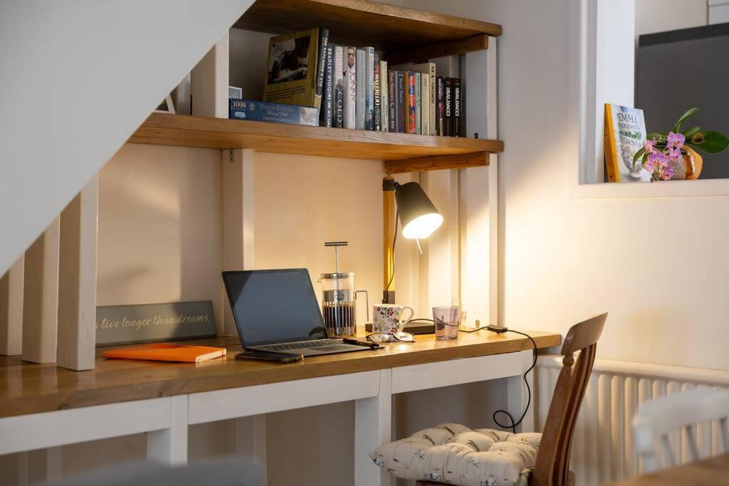 Pure B - Welcoming Bath City 3 Bed House Free Parking & Wifi Extérieur photo